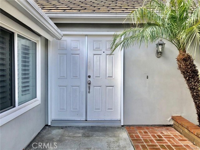 MLS #OC25197691 image #2