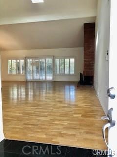 MLS #OC25197691 image #3