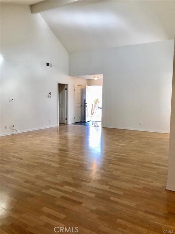 MLS #OC25197691 image #4