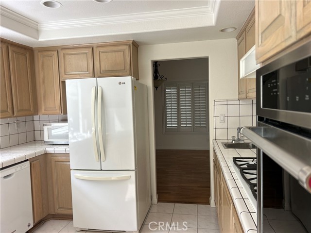 MLS #OC25197691 image #8