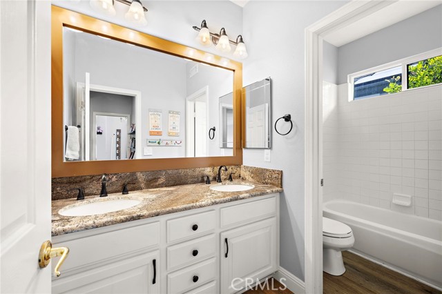 MLS #OC25197774 image #41