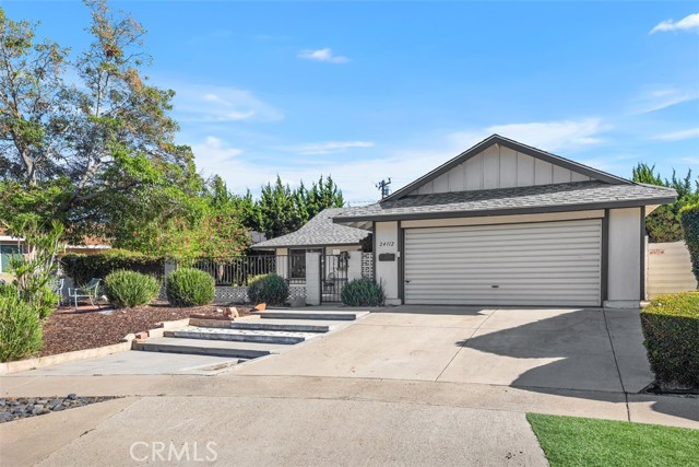 MLS #OC25197794 image #1