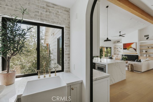 MLS #OC25197905 image #11