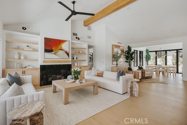 MLS #OC25197905 image #5