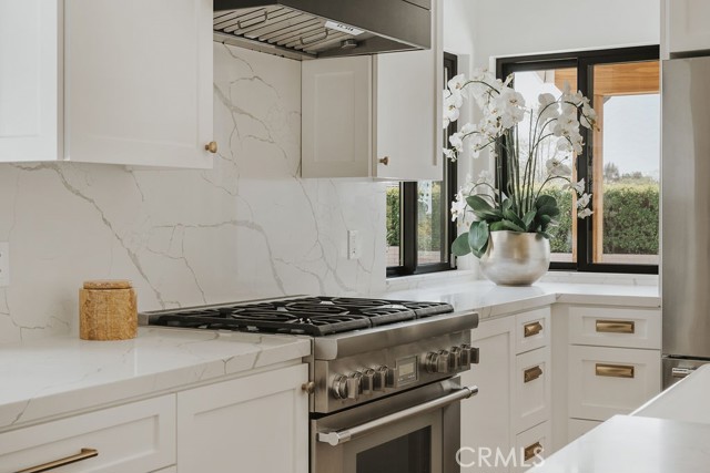 MLS #OC25197905 image #8