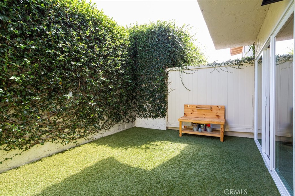 MLS #OC25197957 image #6