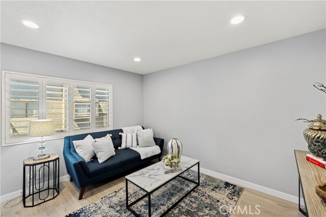 MLS #OC25198027 image #10