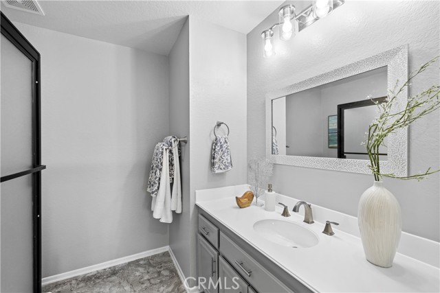 MLS #OC25198027 image #19