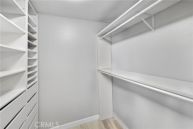 MLS #OC25198027 image #22
