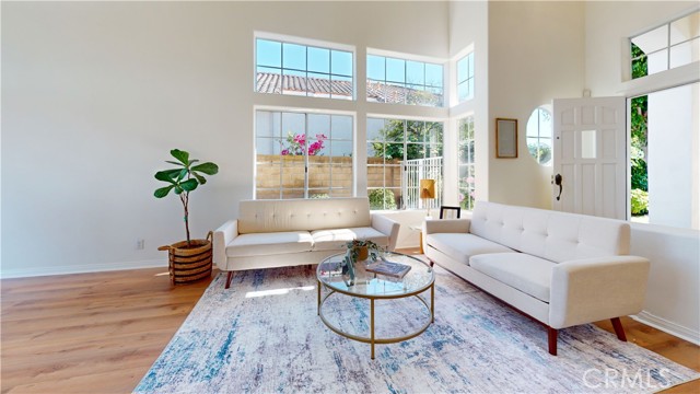 MLS #OC25198134 image #10