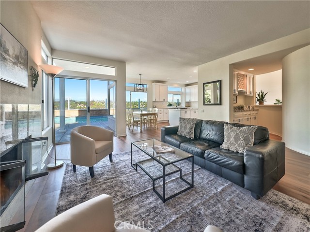 MLS #OC25198134 image #13