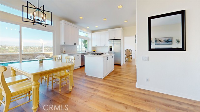 MLS #OC25198134 image #23