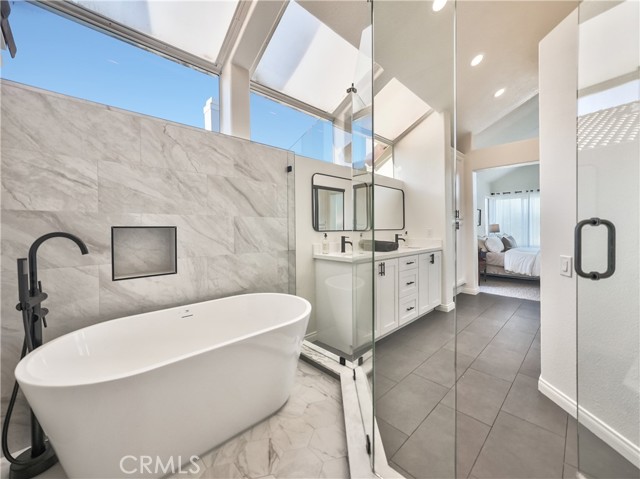 MLS #OC25198134 image #35