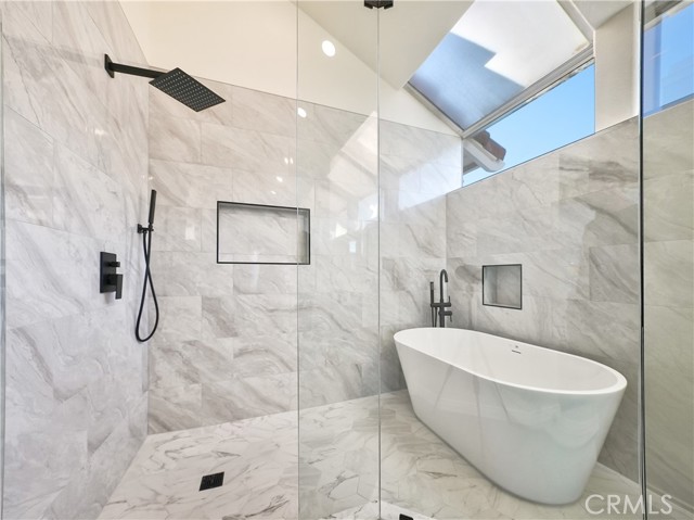 MLS #OC25198134 image #37