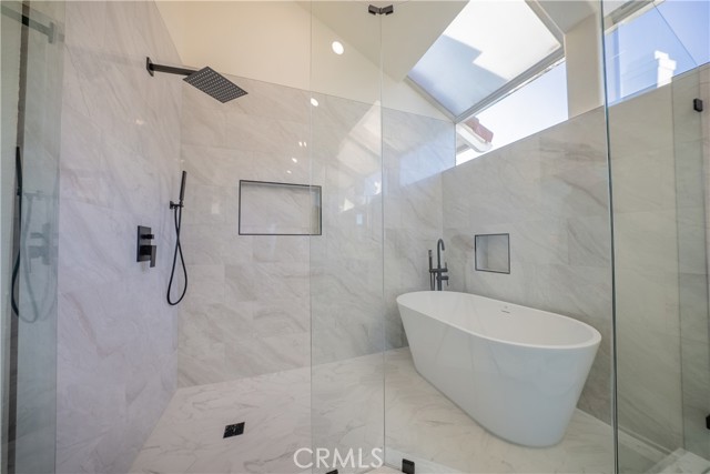 MLS #OC25198134 image #40