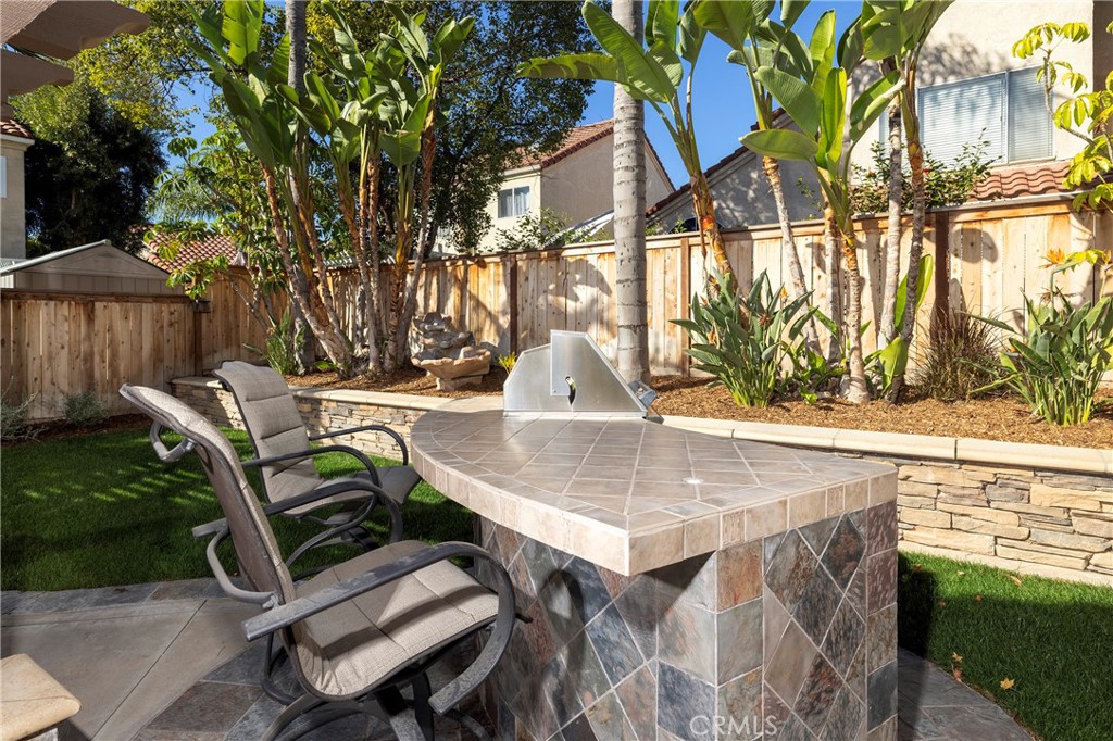 MLS #OC25198185 image #10