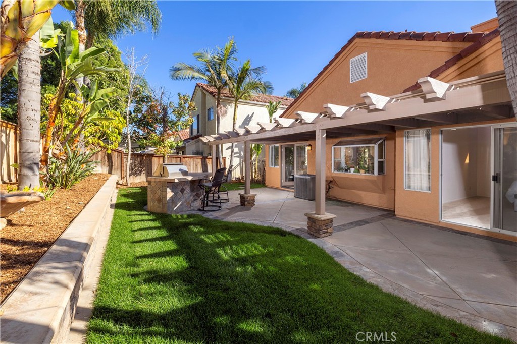 MLS #OC25198185 image #11