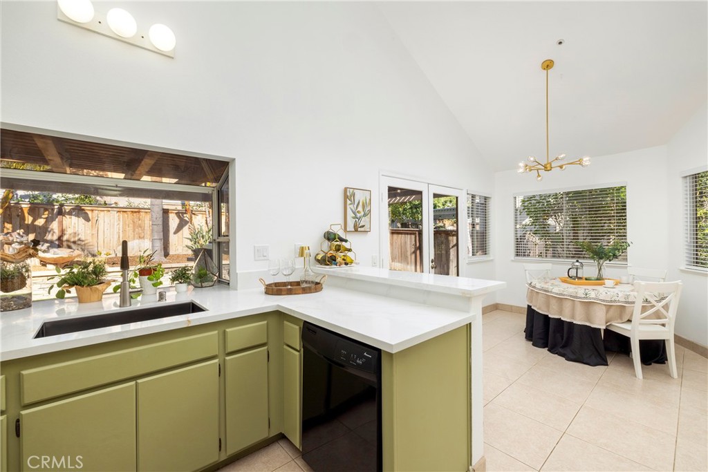 MLS #OC25198185 image #7