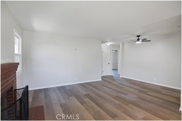 MLS #OC25198439 image #11