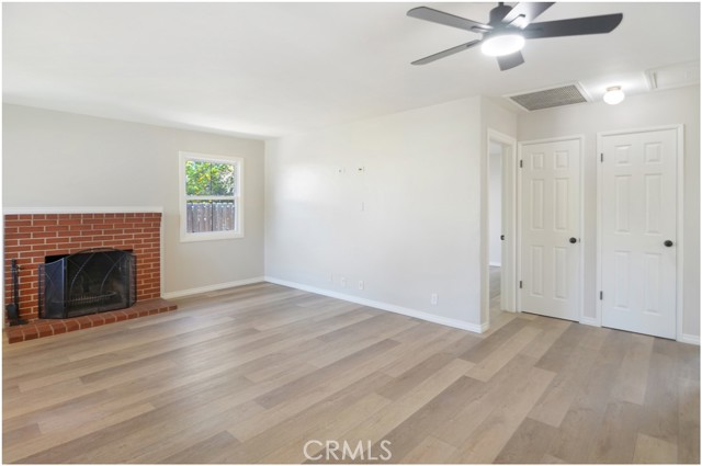 MLS #OC25198439 image #13