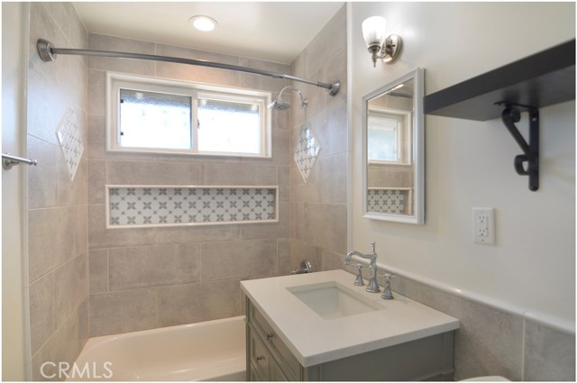 MLS #OC25198439 image #17