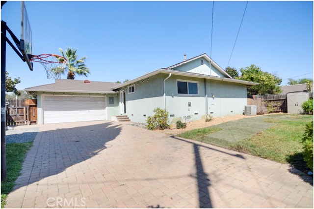 MLS #OC25198439 image #23