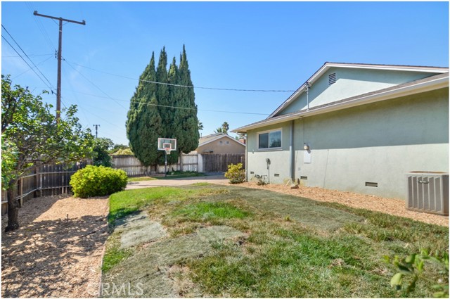 MLS #OC25198439 image #26