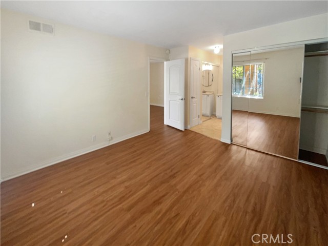 MLS #OC25198606 image #11