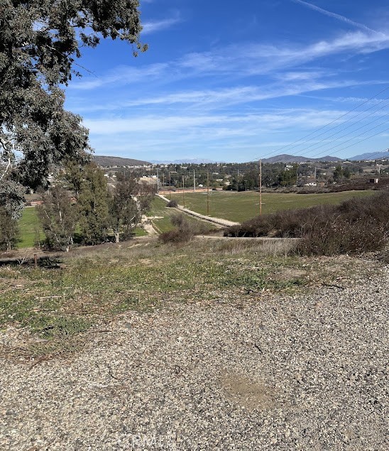 MLS #OC25198694 image #1