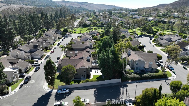 MLS #OC25198759 image #53