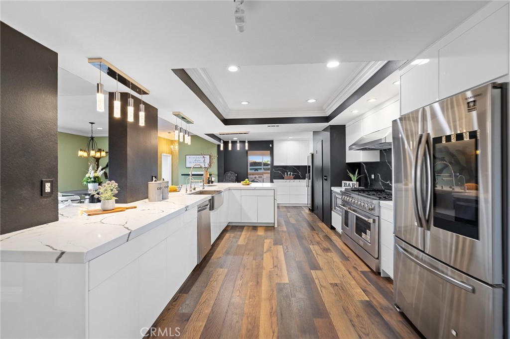 MLS #OC25198768 image #17