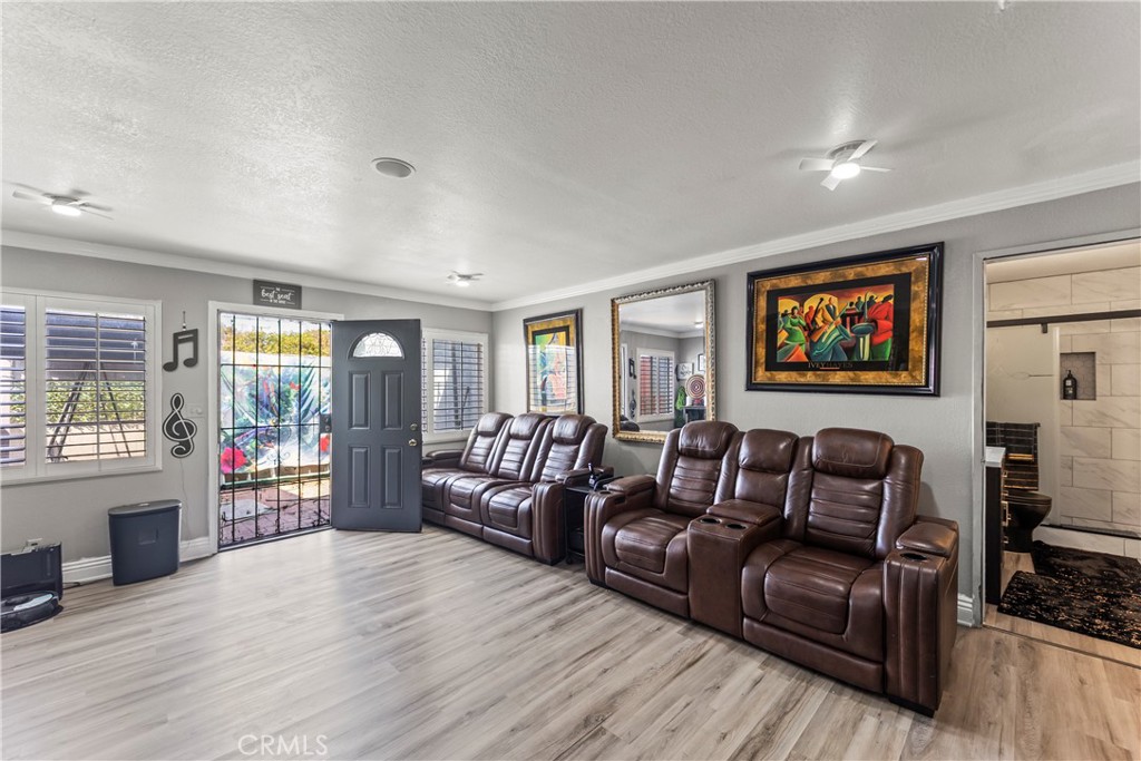 MLS #OC25198883 image #16