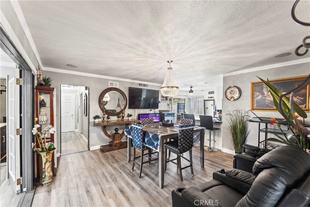 MLS #OC25198883 image #8