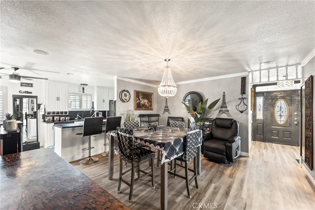 MLS #OC25198883 image #9