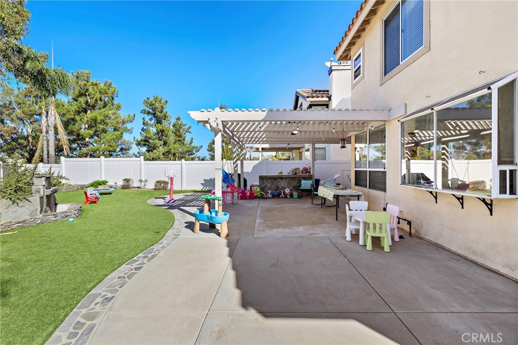 MLS #OC25199052 image #19