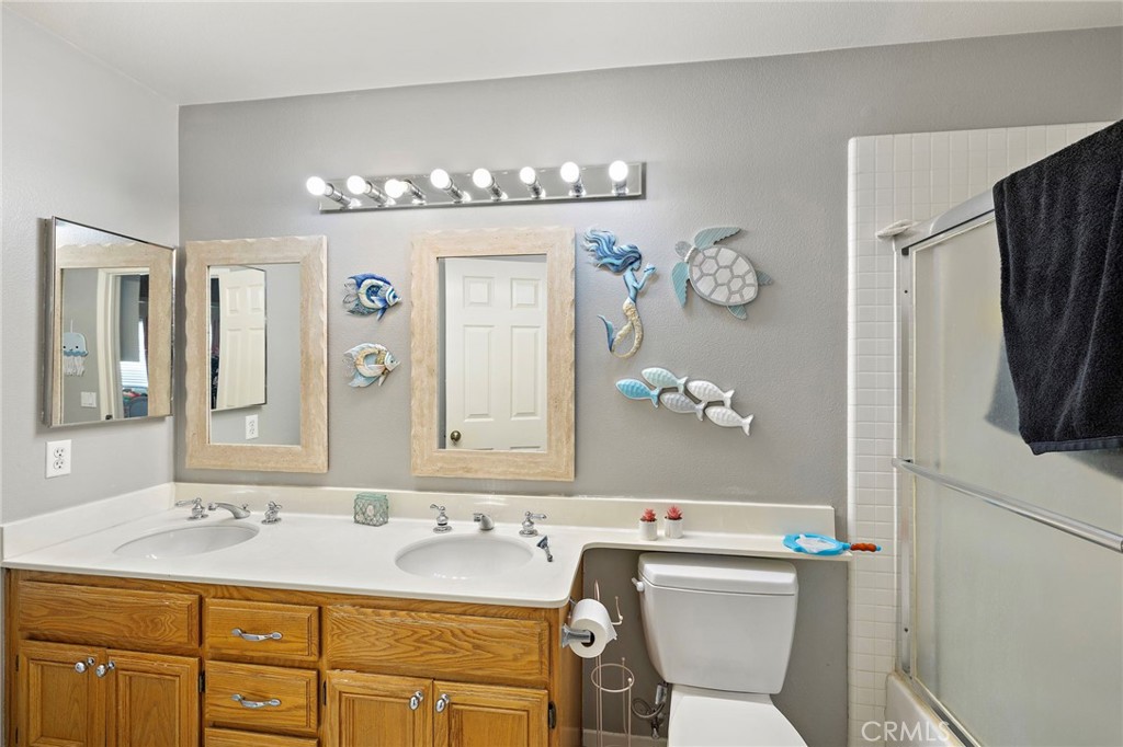 MLS #OC25199052 image #30