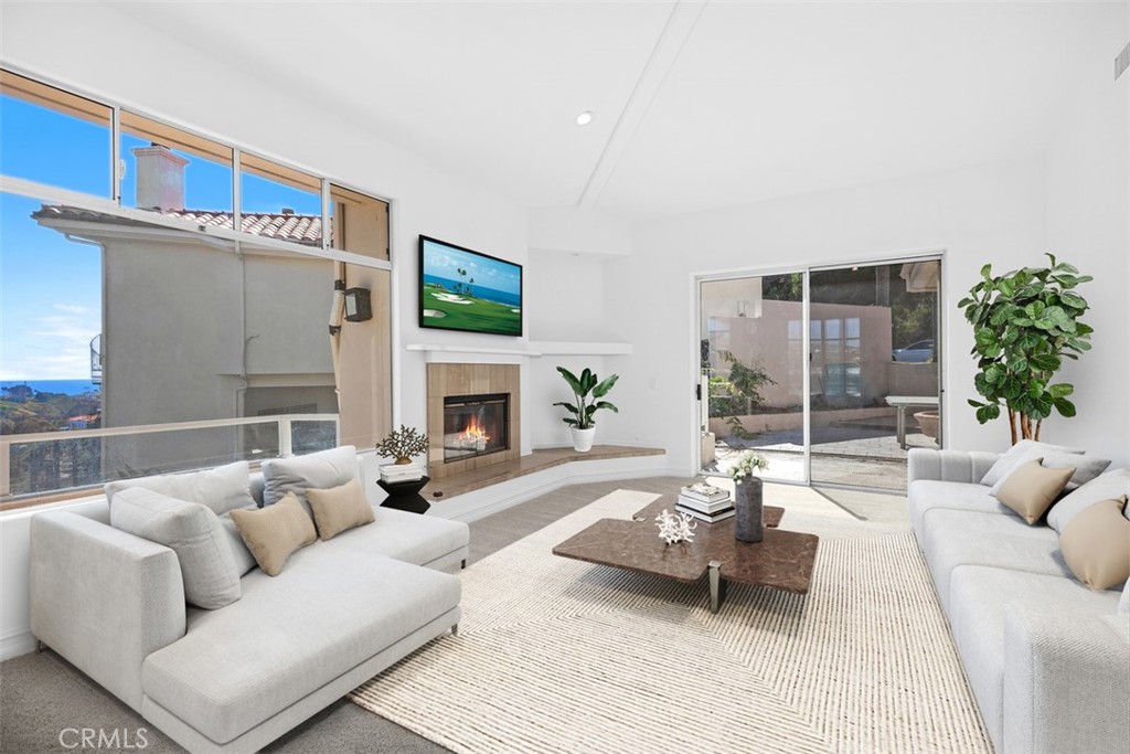 MLS #OC25199068 image #11