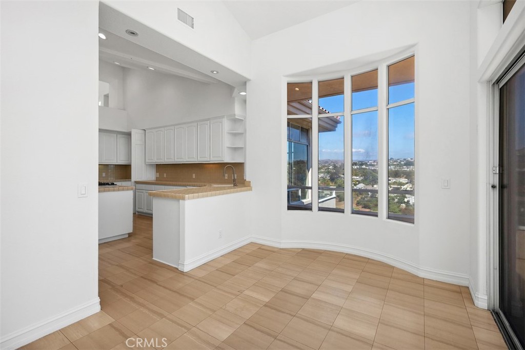 MLS #OC25199068 image #14