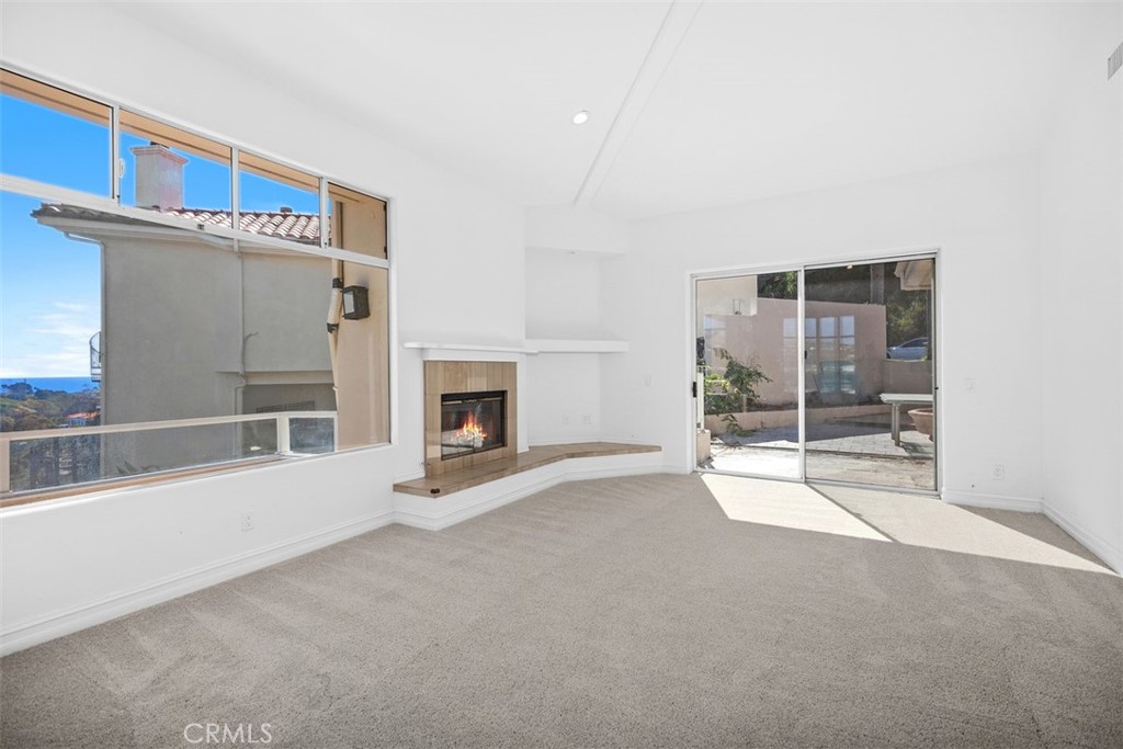 MLS #OC25199068 image #16