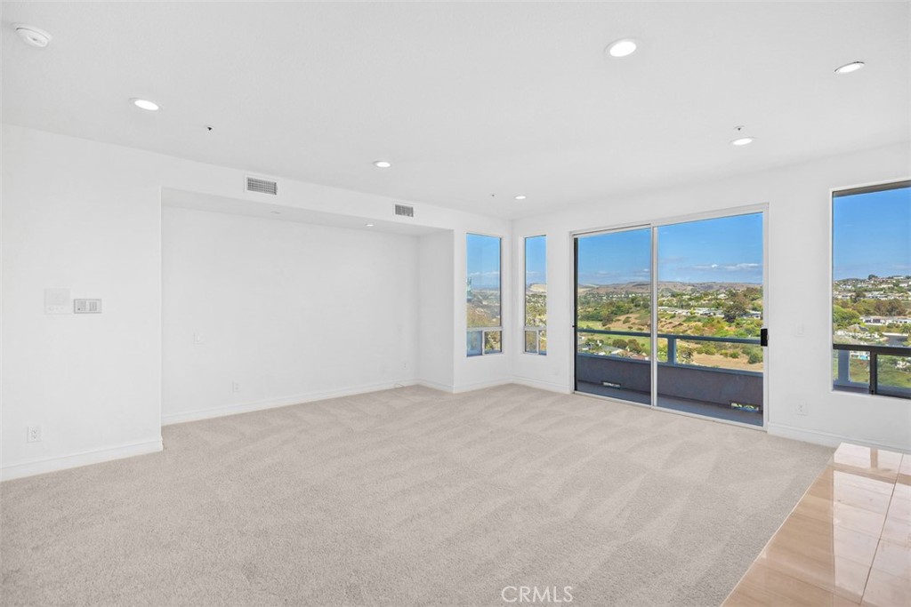 MLS #OC25199068 image #24