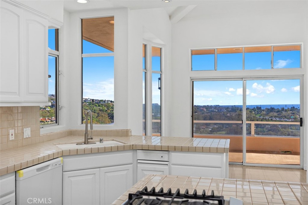 MLS #OC25199068 image #25