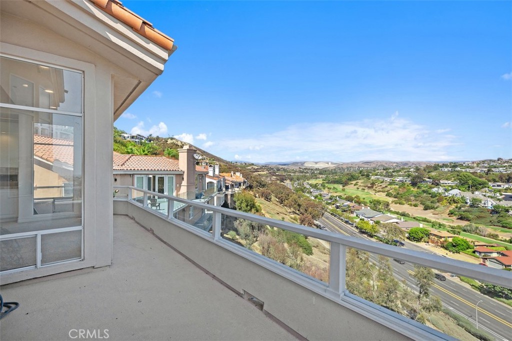 MLS #OC25199068 image #40