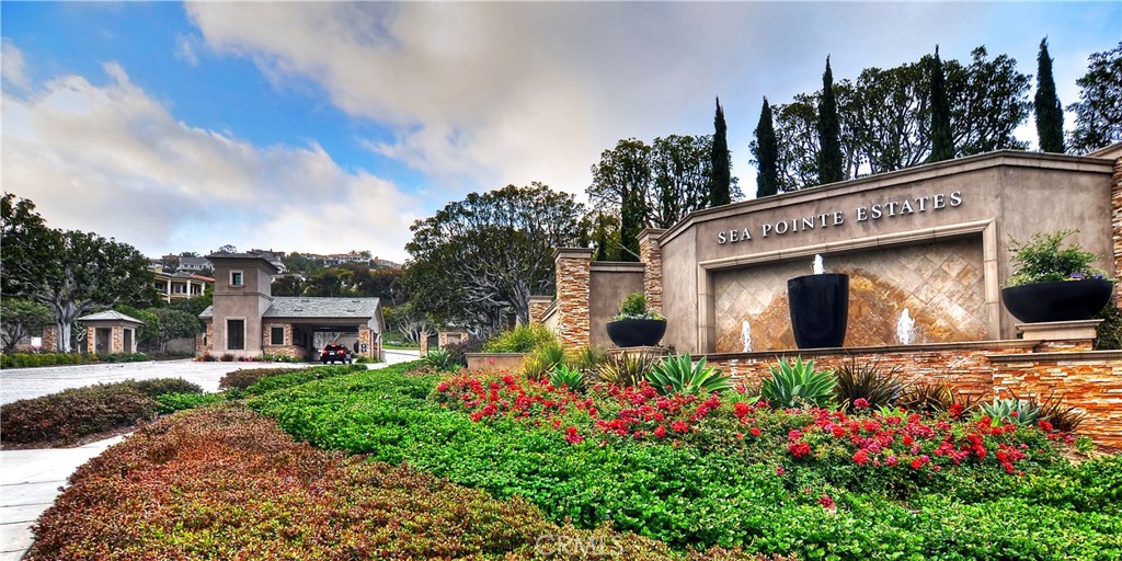 MLS #OC25199068 image #50