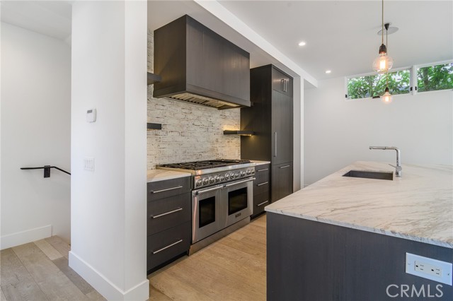 MLS #OC25199161 image #10