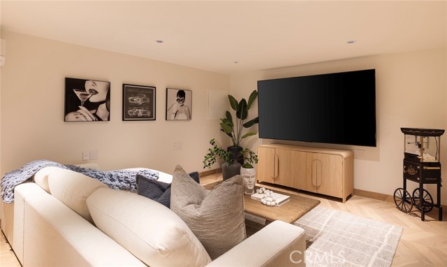 MLS #OC25199264 image #44