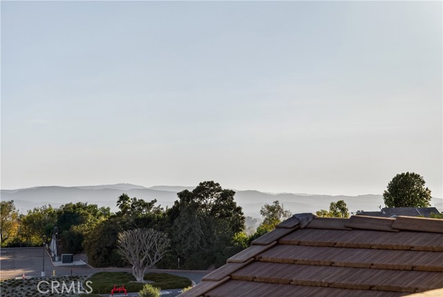 MLS #OC25199273 image #25