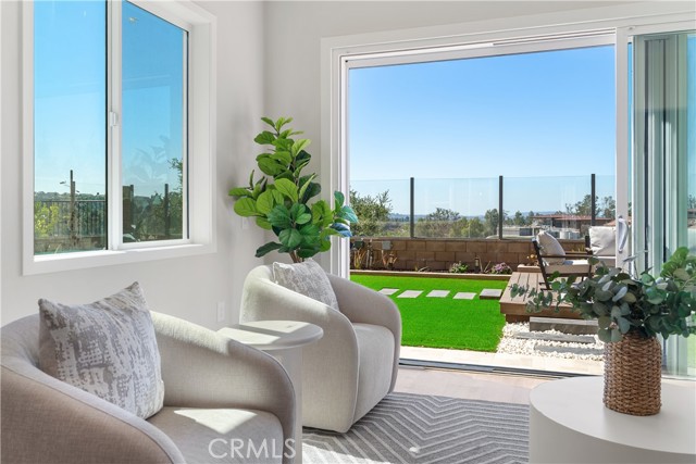 MLS #OC25199273 image #3