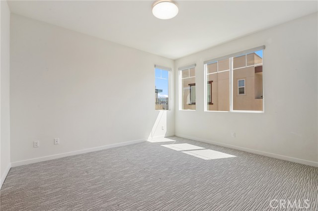 MLS #OC25199300 image #13