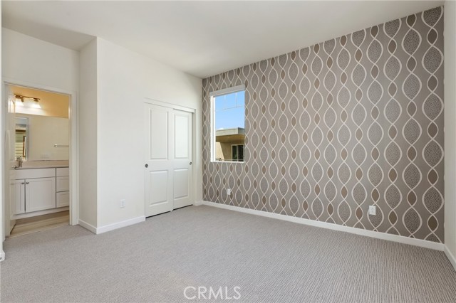 MLS #OC25199300 image #17