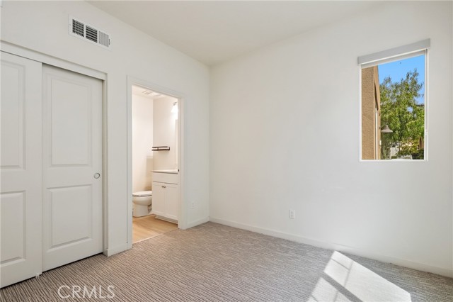 MLS #OC25199300 image #19